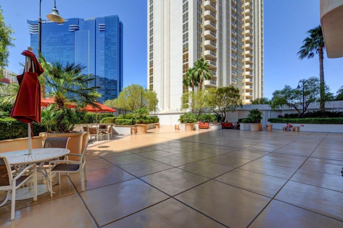Mgm Signature-20-609 Strip View Jacuzzi Studio Las Vegas Extérieur photo